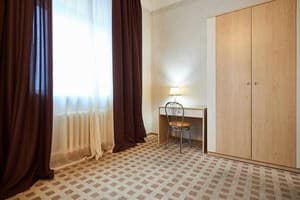 Квартира Home Hotel ул. Крещатик, 27. Апартаменты 4-местный Двухкомнатная квартира, ул. Крещатик, 27 11