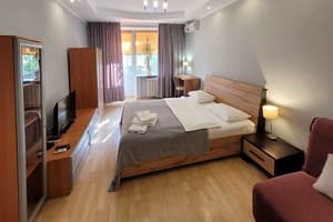 Квартира Home Hotel ул. Малая Житомирская, 10-1. Апартаменты двухместный однокомнатная 2