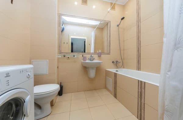 на ул. Коновальца 7/9 10